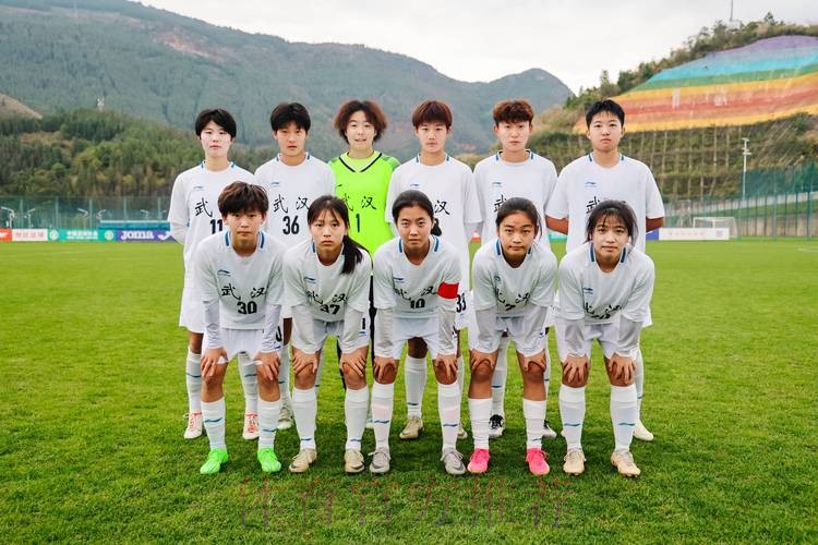 享受青春,玫瑰绽放——全国大学生女足锦标赛暨中国足协女足乙级联赛在蓉圆满收关 享受青春,玫瑰绽放——全国大学生女足锦标赛暨中国足协女足乙级联赛在蓉圆满收关